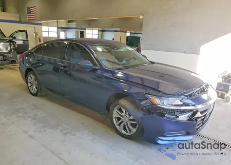 2018 Honda Accord Lx из США, поврежденный, VIN 1HGCV1F17JA069348